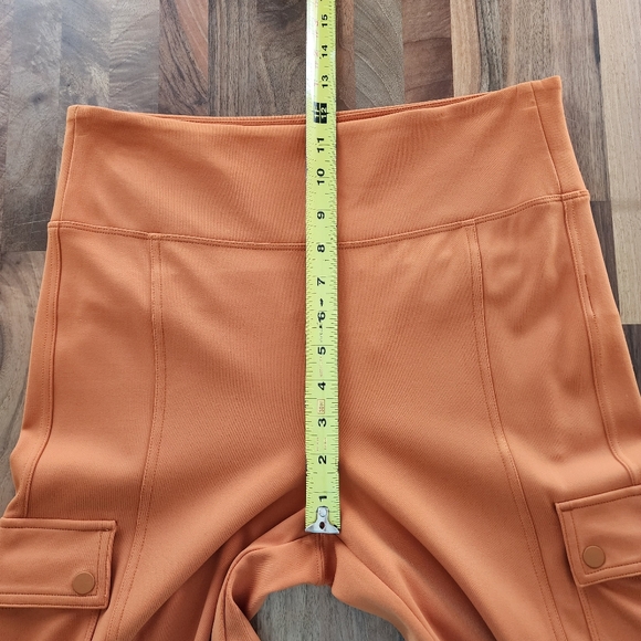 Athleta Delancey Straight Cargo Pant Foliage Orange Size Medium - Picture 10 of 13